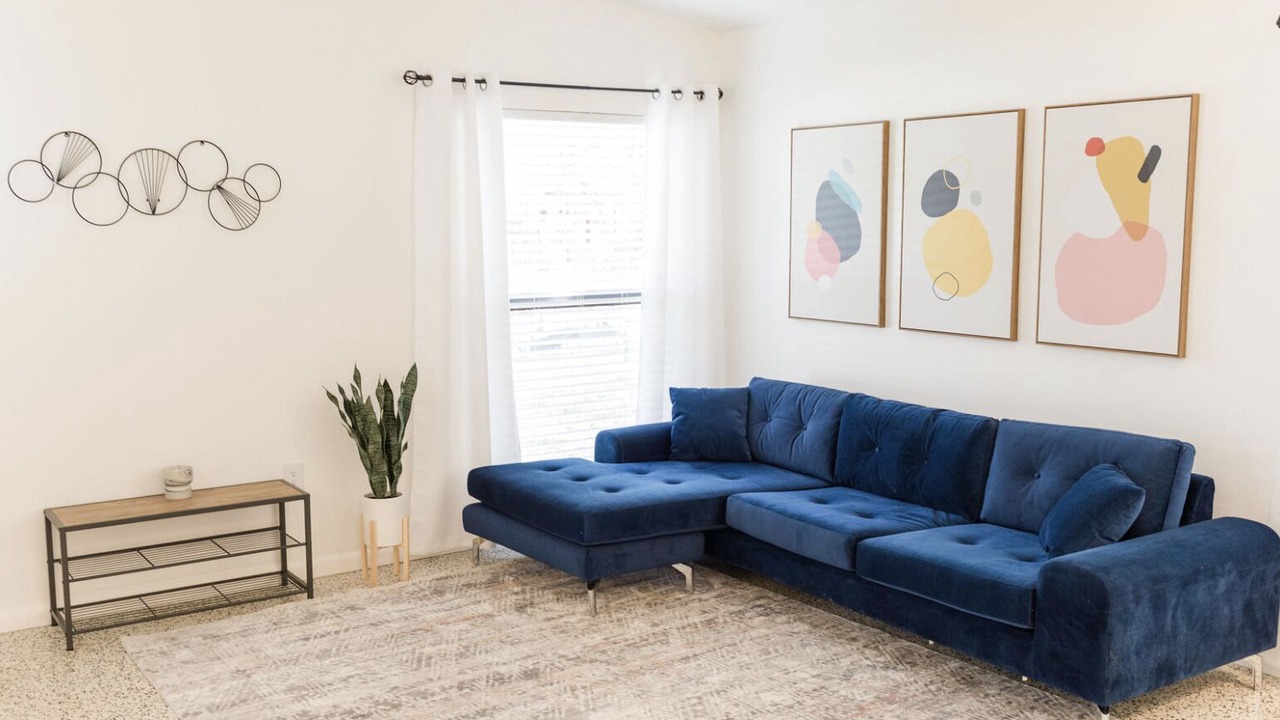 Photo of Livingroom in Sarasota Springs