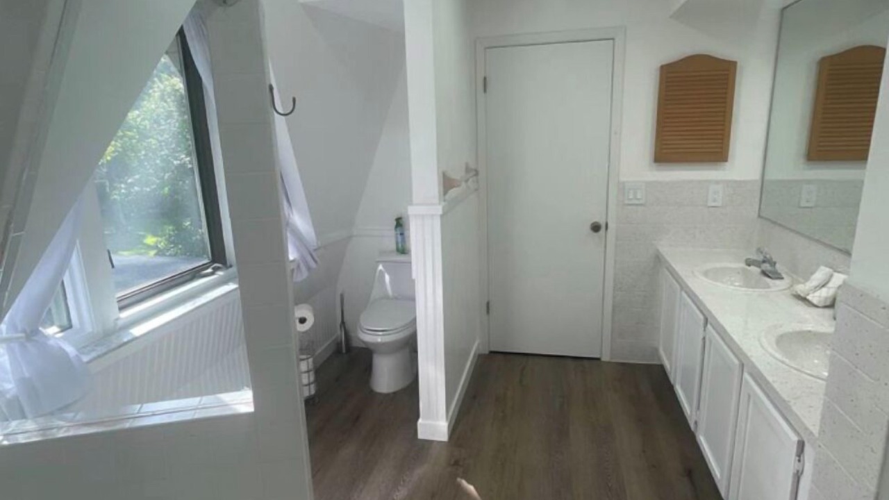 Photo of Bathroom in Fellowship