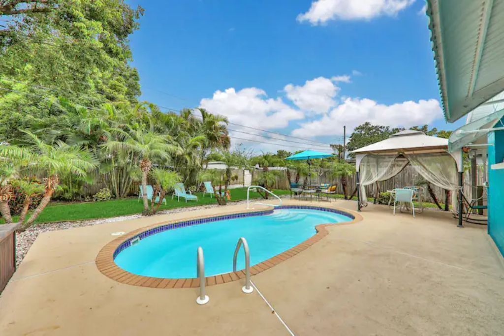 Photo of Outdoor in Largo
