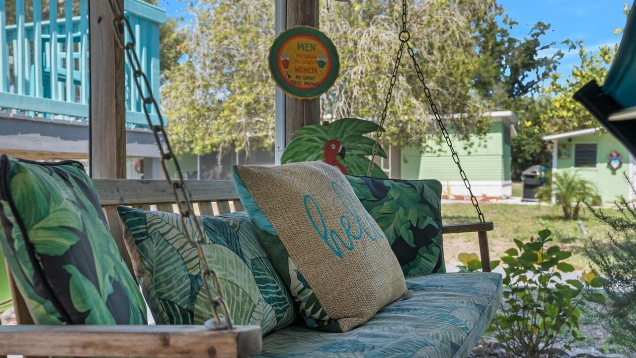 Photo of Outdoor in Weeki Wachee Gardens