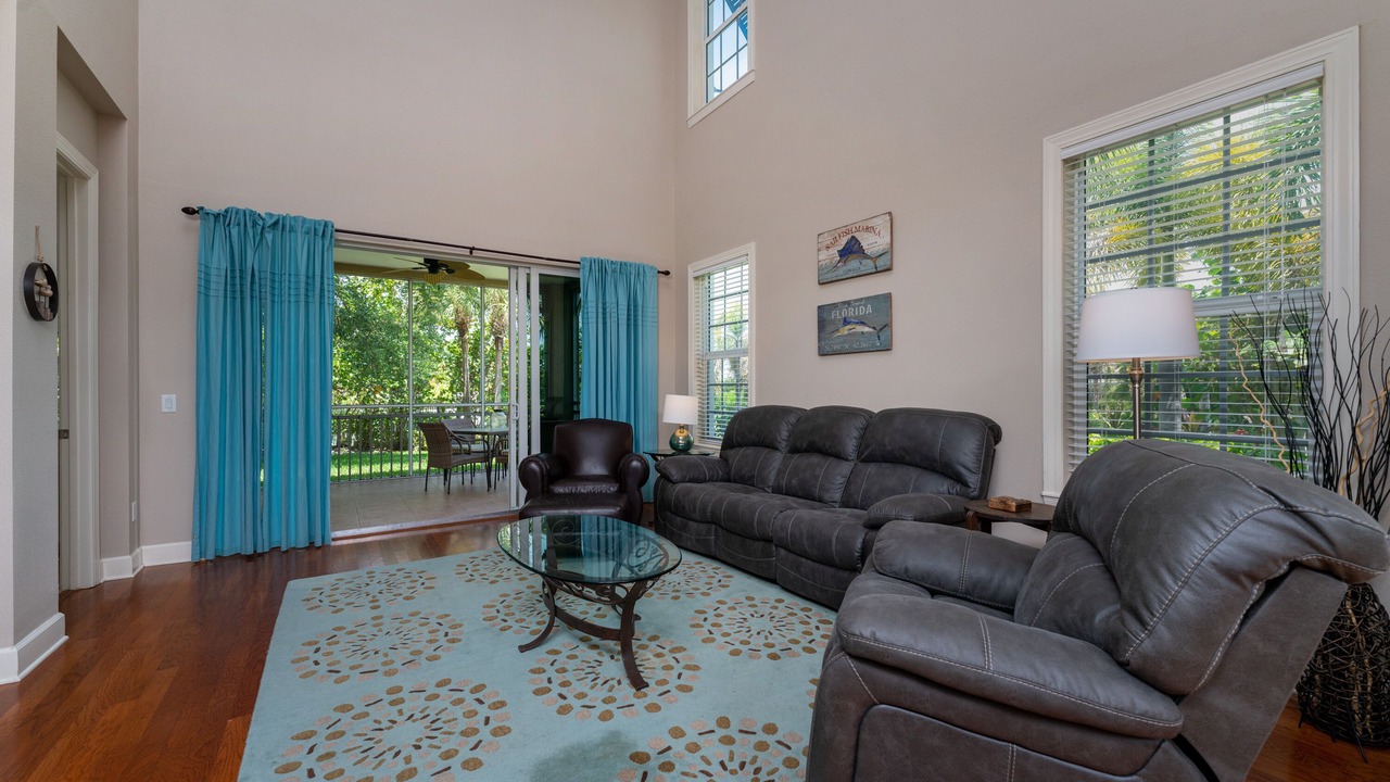Photo of Livingroom in Englewood