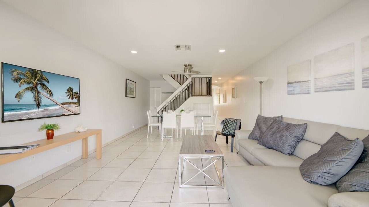 Photo of Livingroom in Coral Ridge