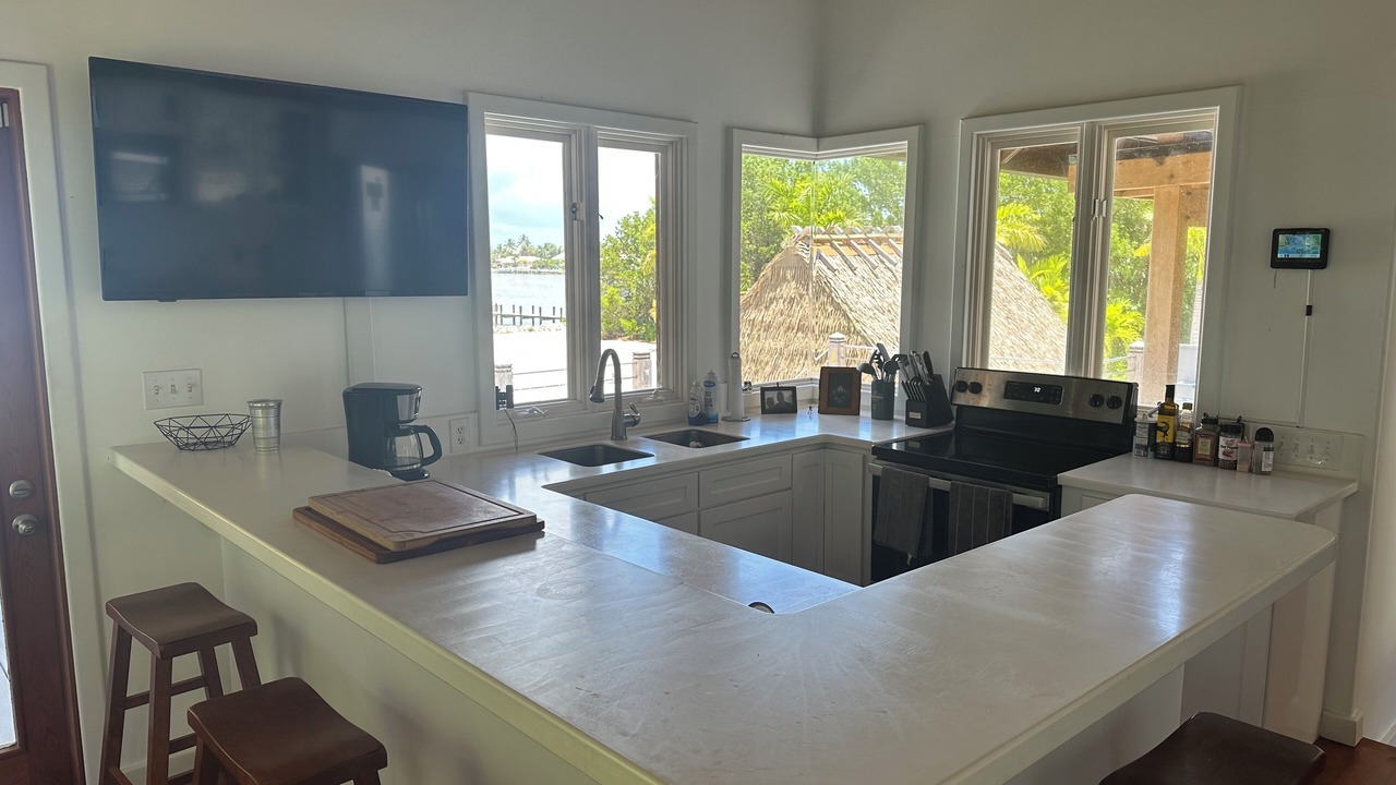 Photo of Kitchen in Tingler Island