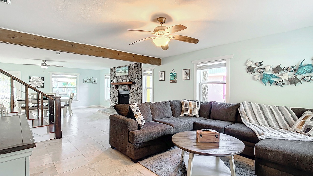 Photo of Livingroom in Crystal River