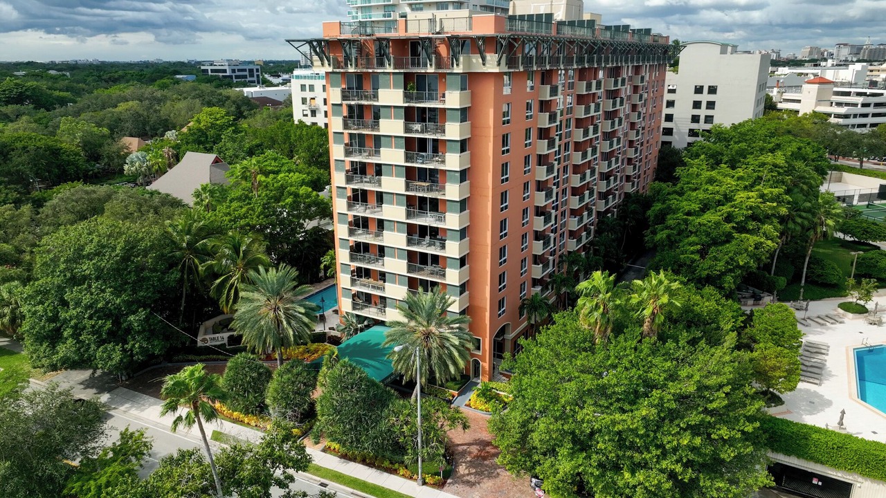Photo of Outdoor in Coconut Grove