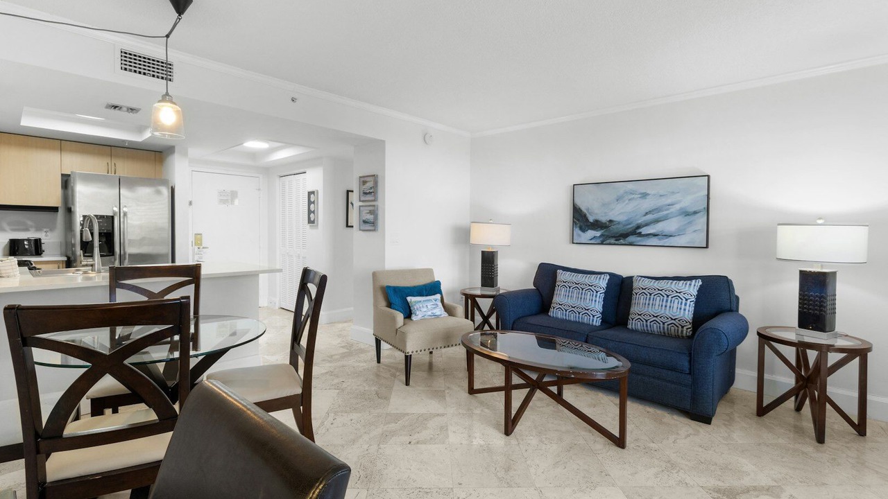 Photo of Livingroom in Coconut Grove