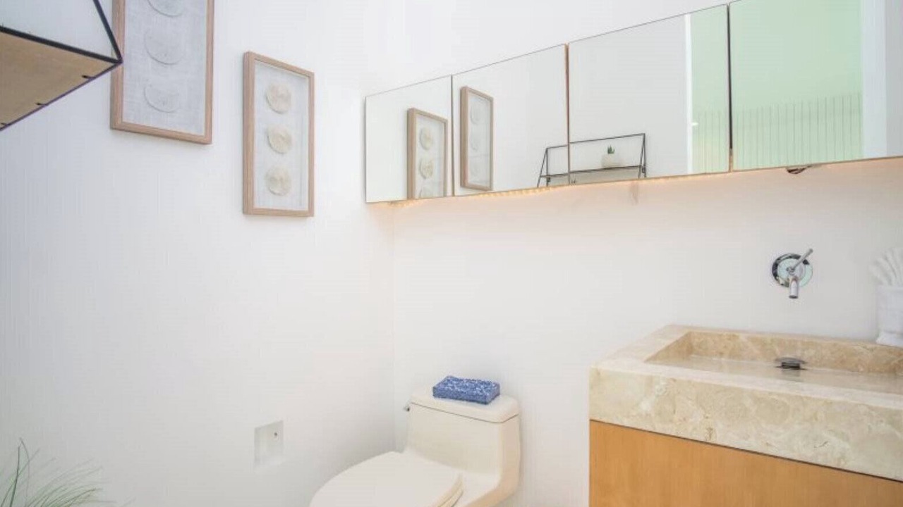 Photo of Bathroom in Marathon