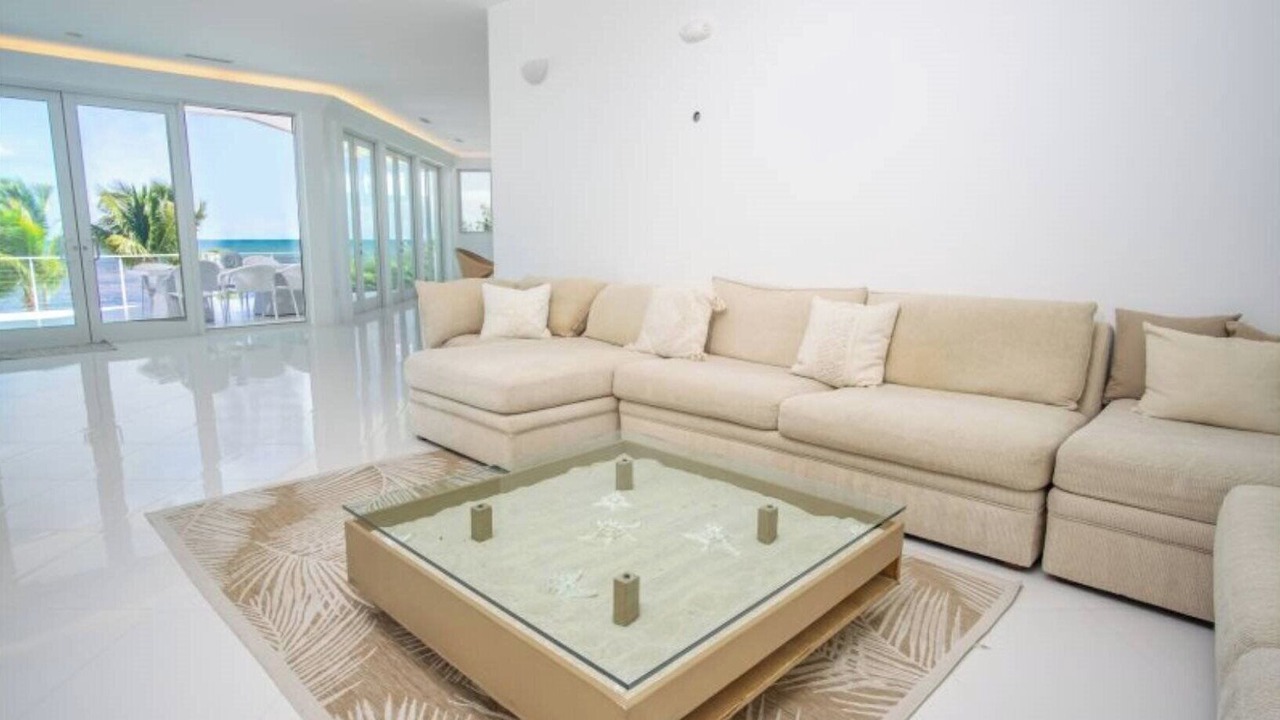 Photo of Livingroom in Marathon