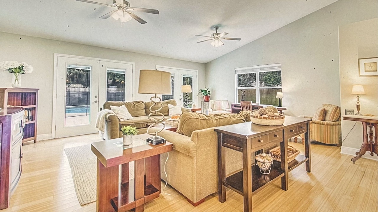 Photo of Bedroom in Pensacola