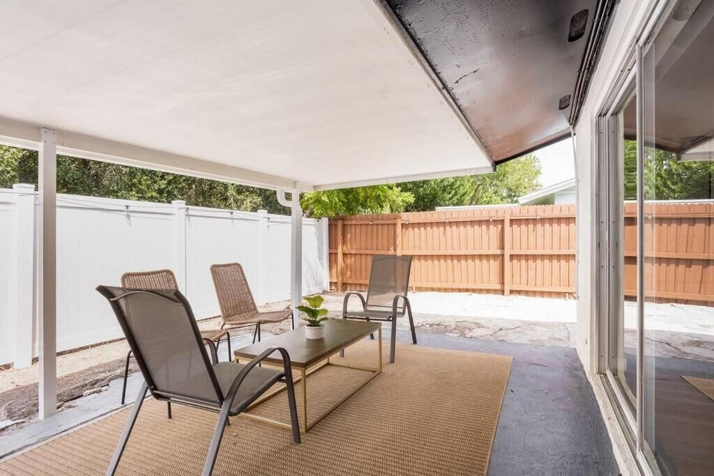 Photo of Patio Balcony in Bearss Plaza