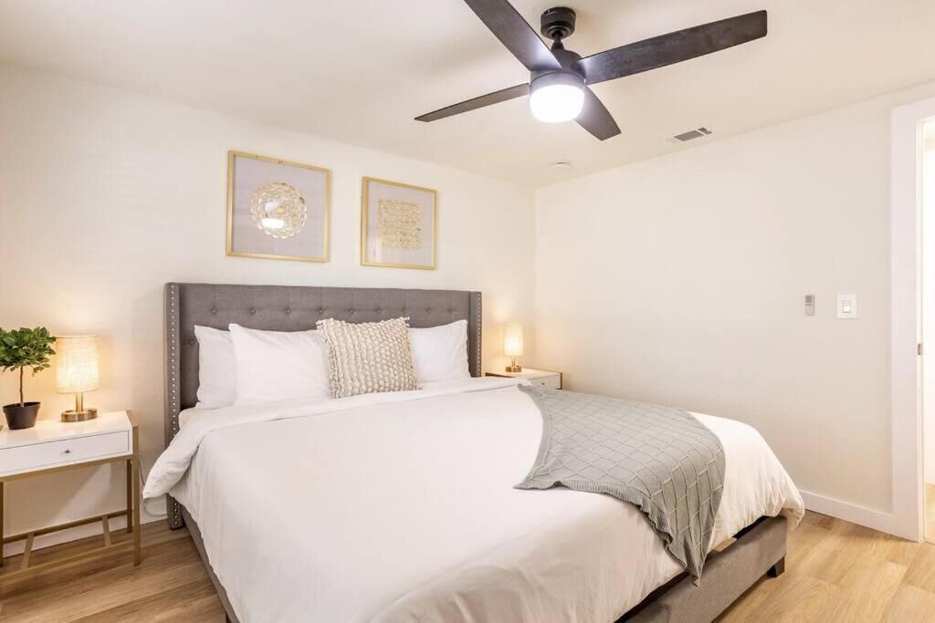 Photo of Bedroom in Bearss Plaza