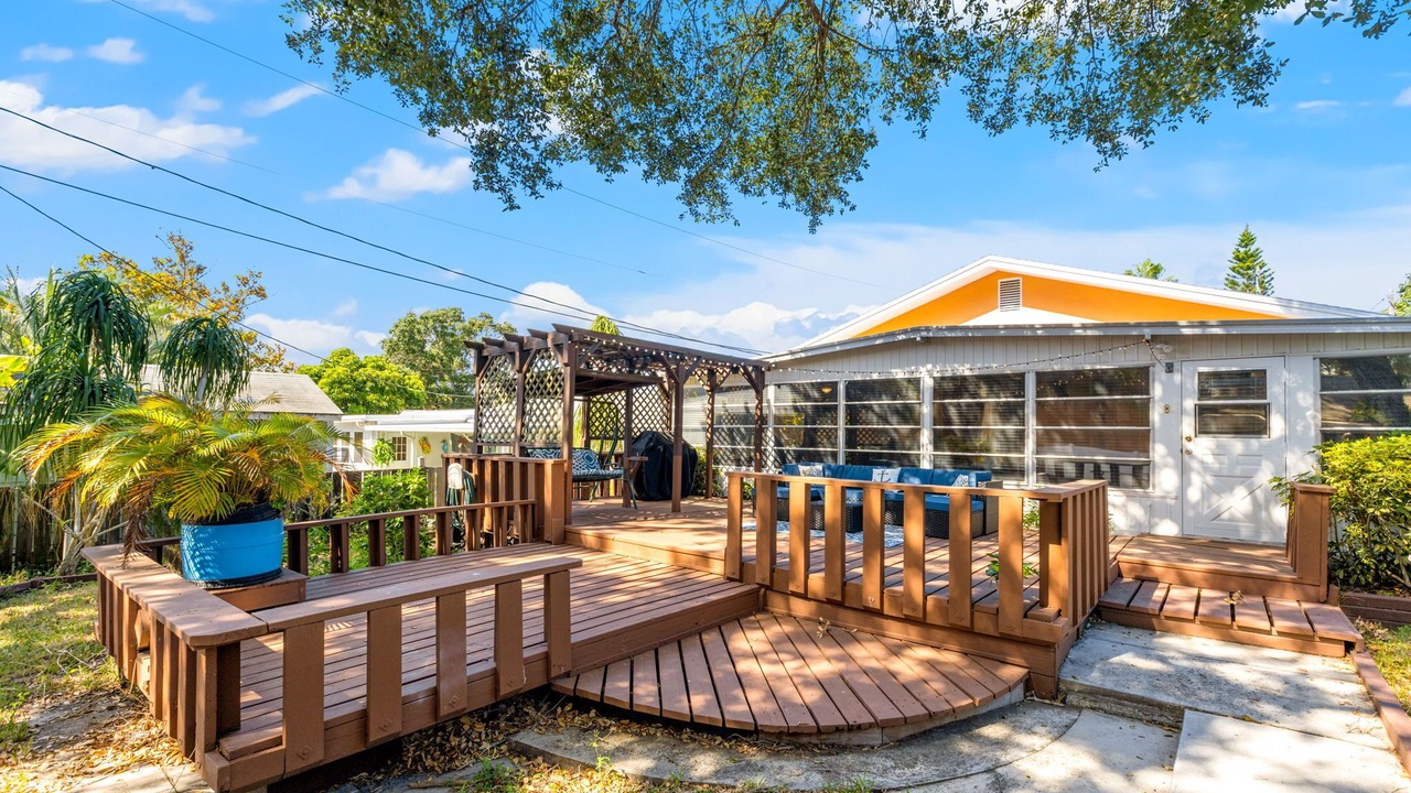 Photo of Patio Balcony in Largo