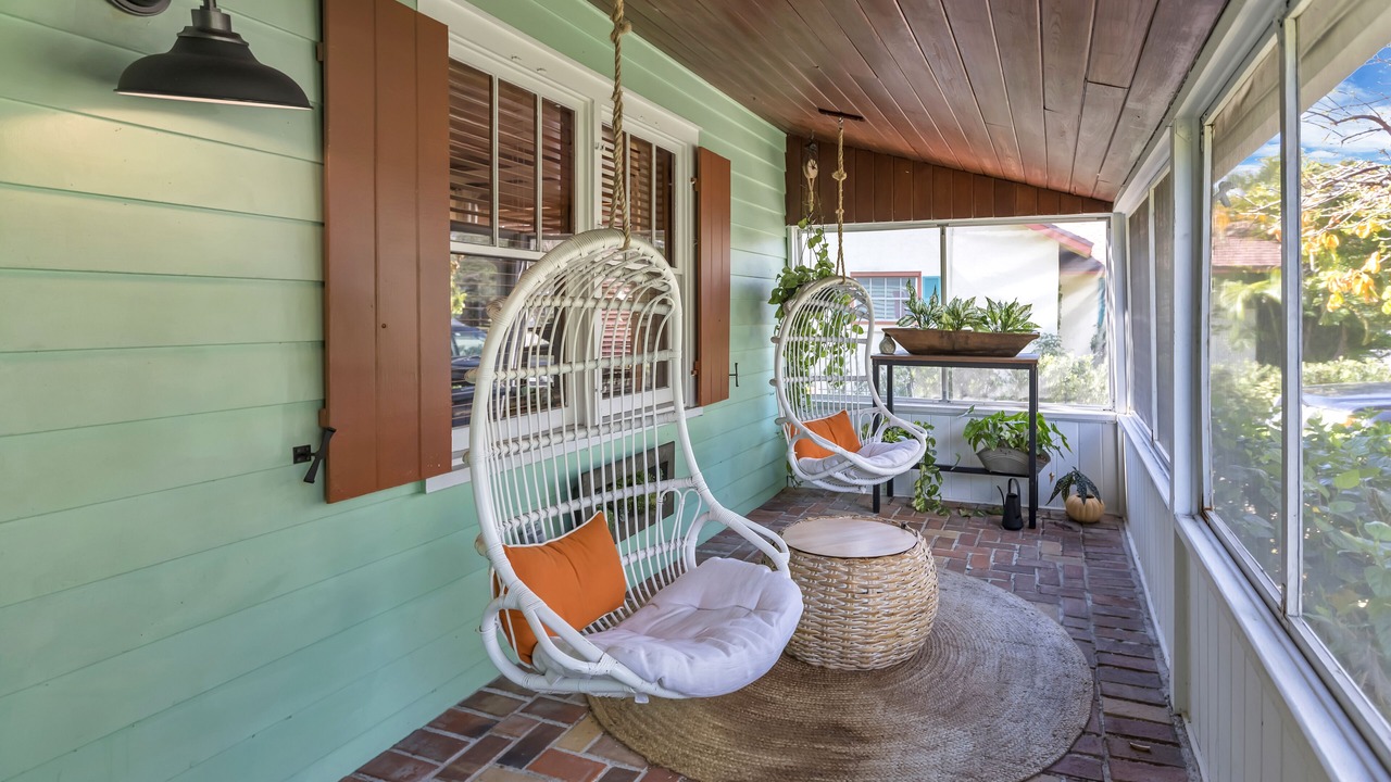 Photo of Patio Balcony in Del-Ida Park Historic District