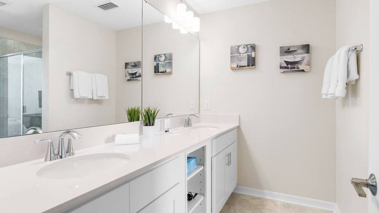Photo of Bathroom in Kissimmee