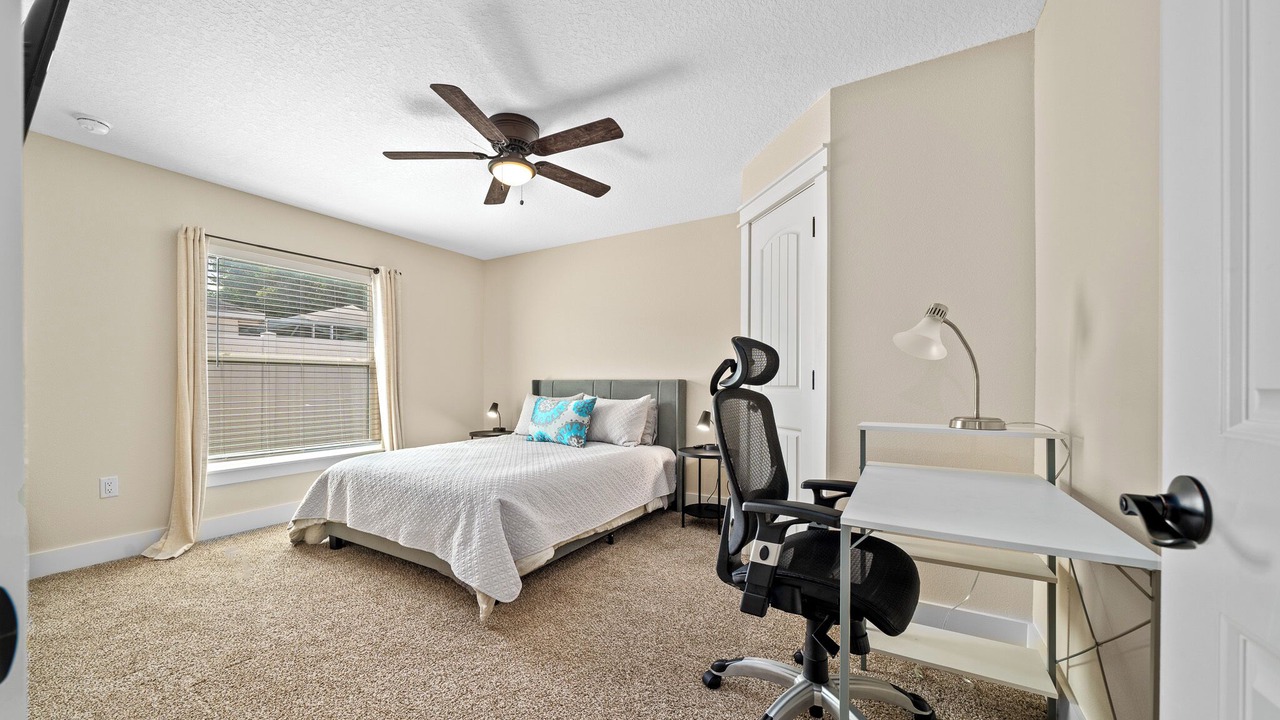 Photo of Bedroom in Spring Hill