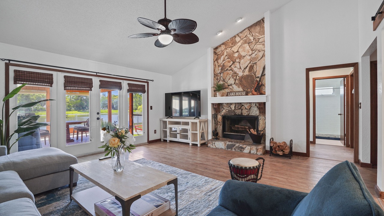 Photo of Livingroom in Pinellas Park