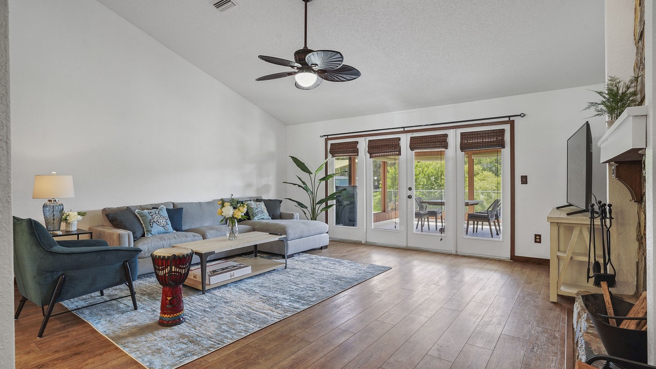 Photo of Livingroom in Pinellas Park