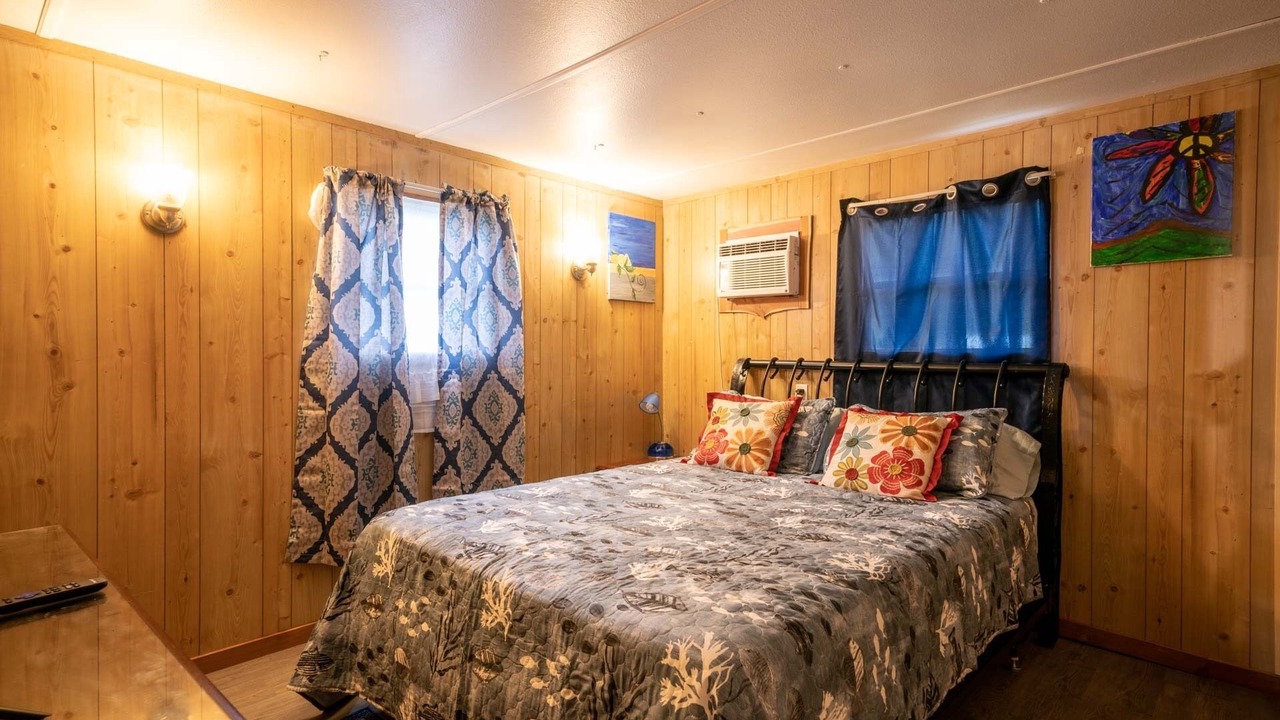 Photo of Bedroom in Homosassa