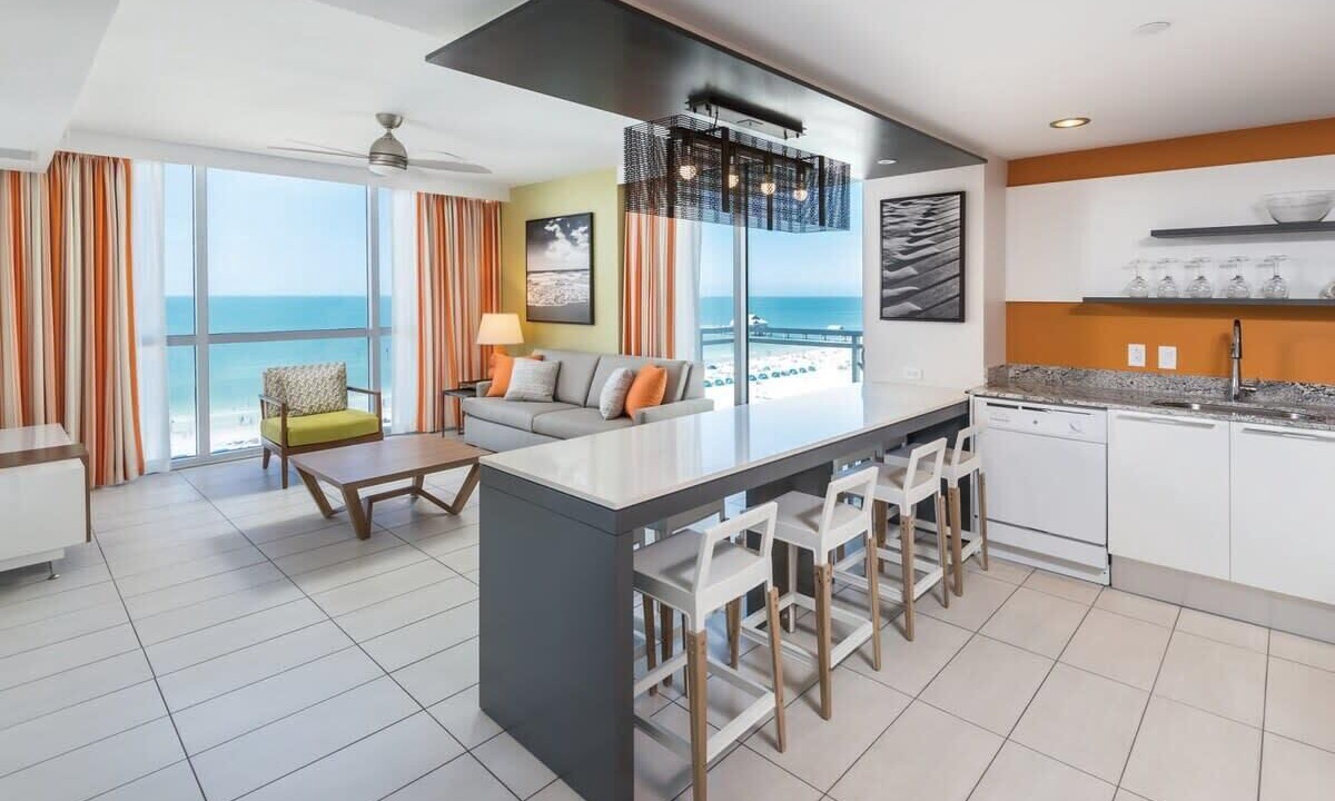 Photo of Livingroom in Clearwater Beach