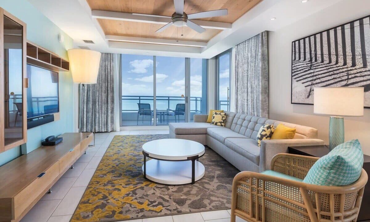 Photo of Livingroom in Clearwater Beach