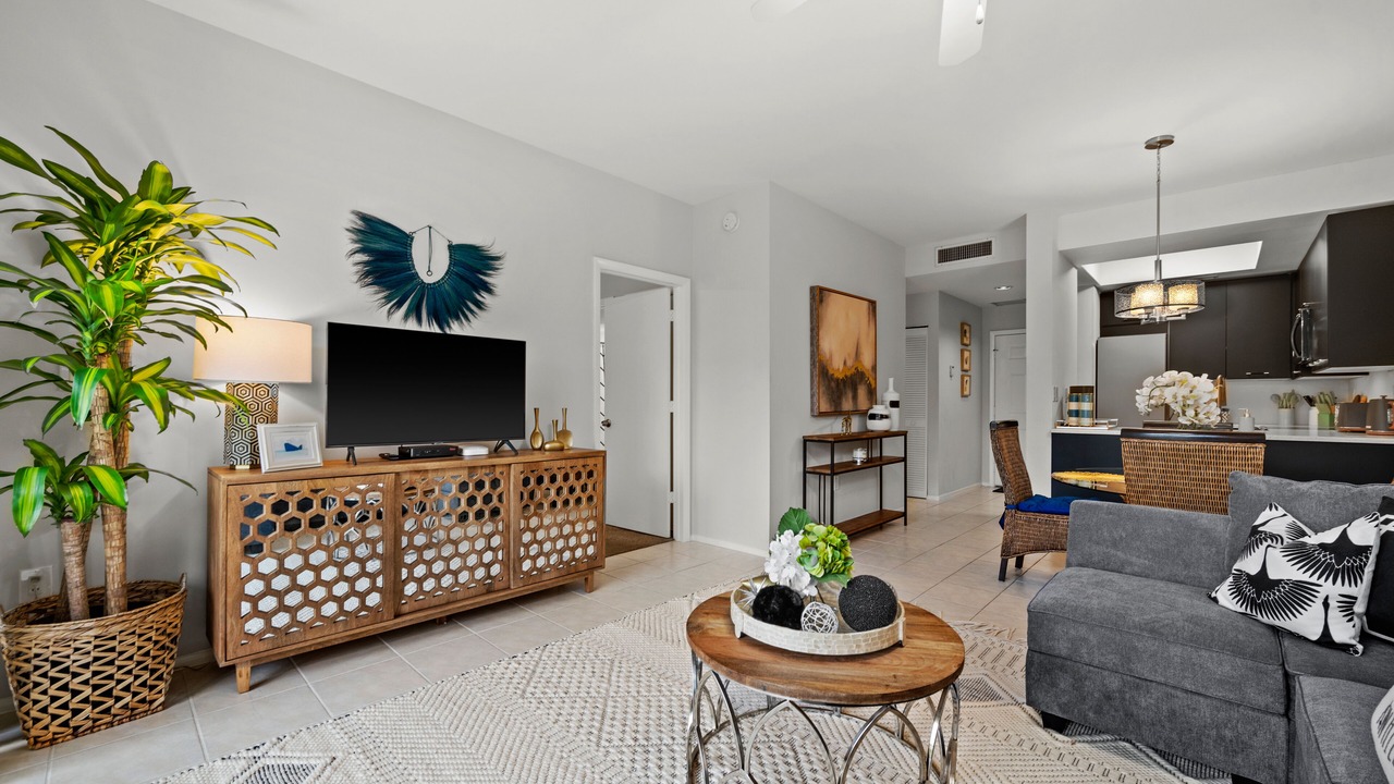Photo of Livingroom in Central Naples