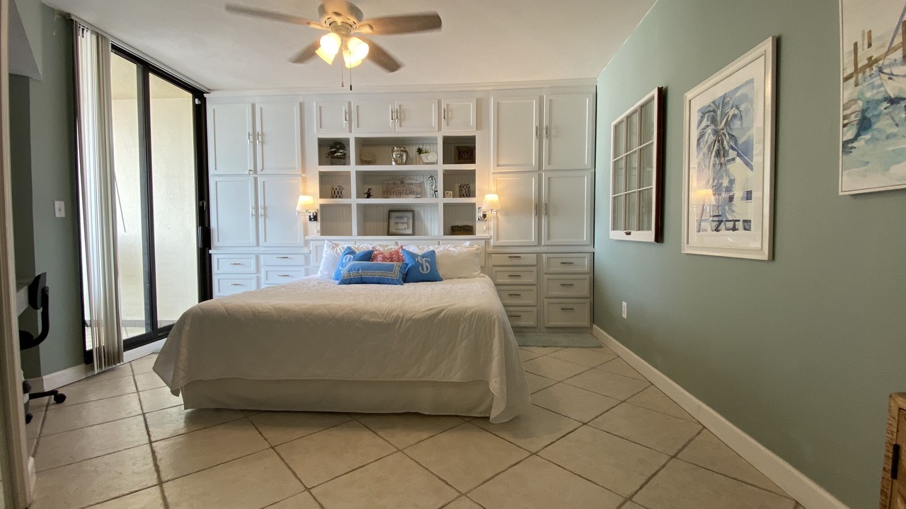 Photo of Bedroom in Holiday Isle
