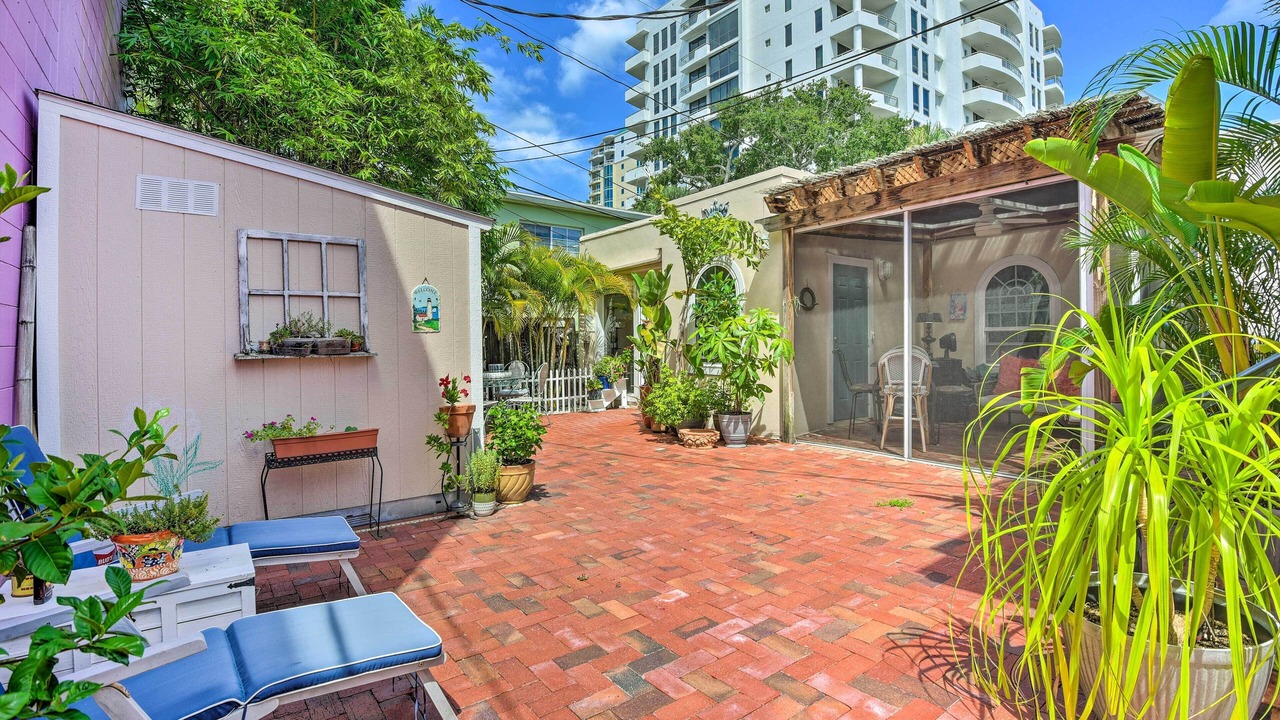 Photo of Others in Central Sarasota