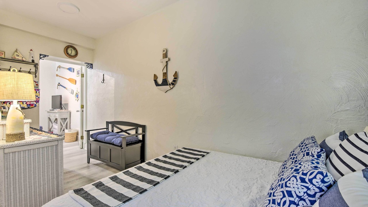 Photo of Bedroom in Central Sarasota