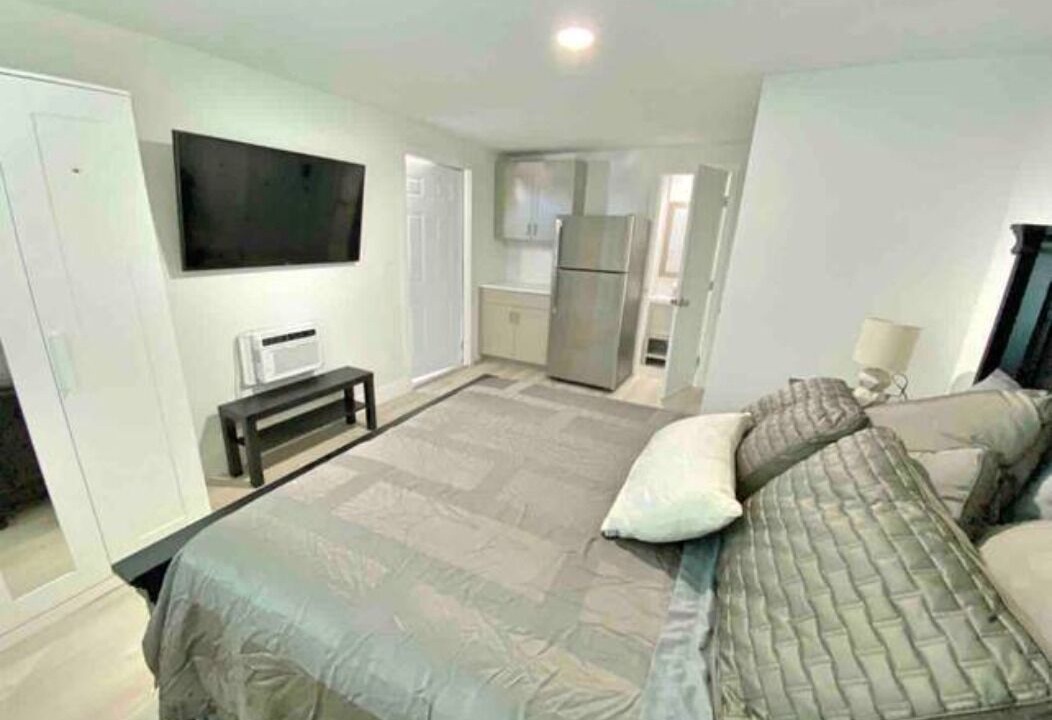 Photo of Bedroom in Pompano Beach
