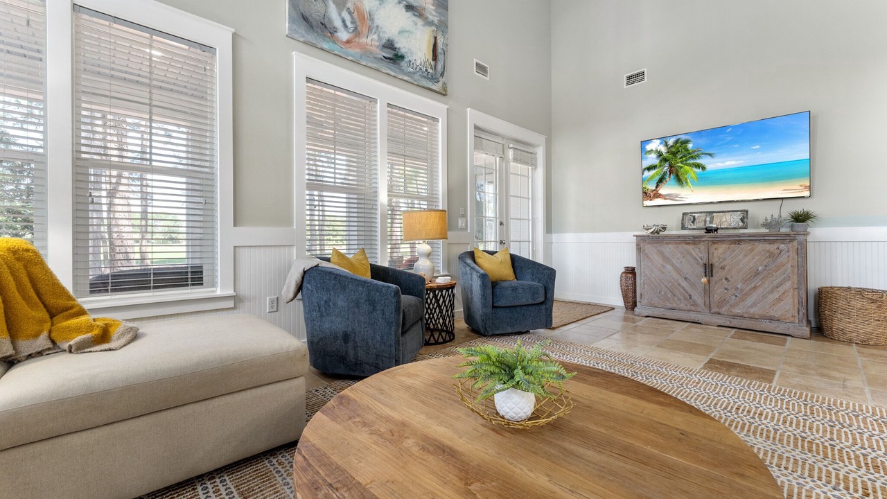 Photo of Livingroom in Laurel Grove