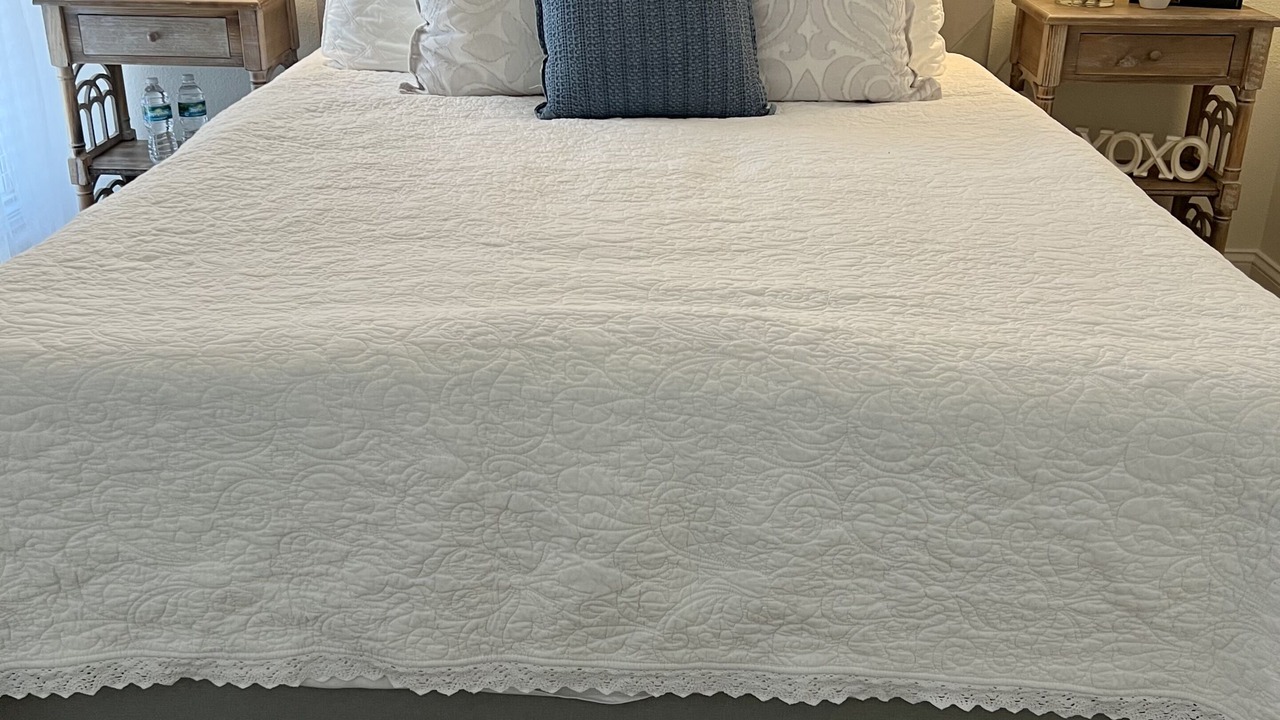 Photo of Bedroom in Crescent Beach