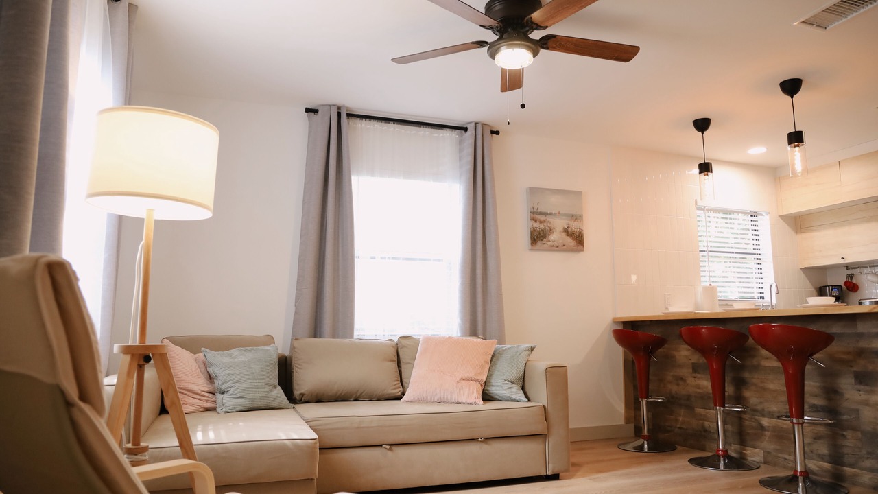 Photo of Livingroom in South Gate Ridge