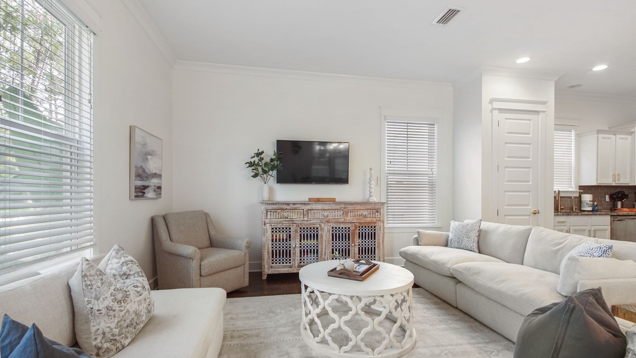 Photo of Livingroom in Lakeside at Blue Mountain Beach