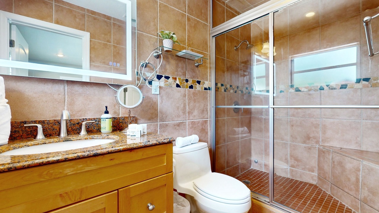 Photo of Bathroom in Cocoa Isles