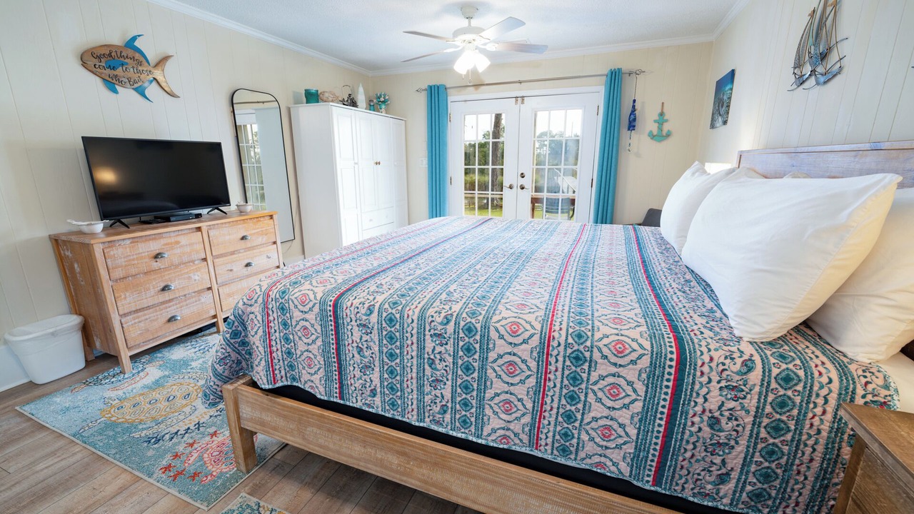 Photo of Bedroom in Magnolia Bluffs