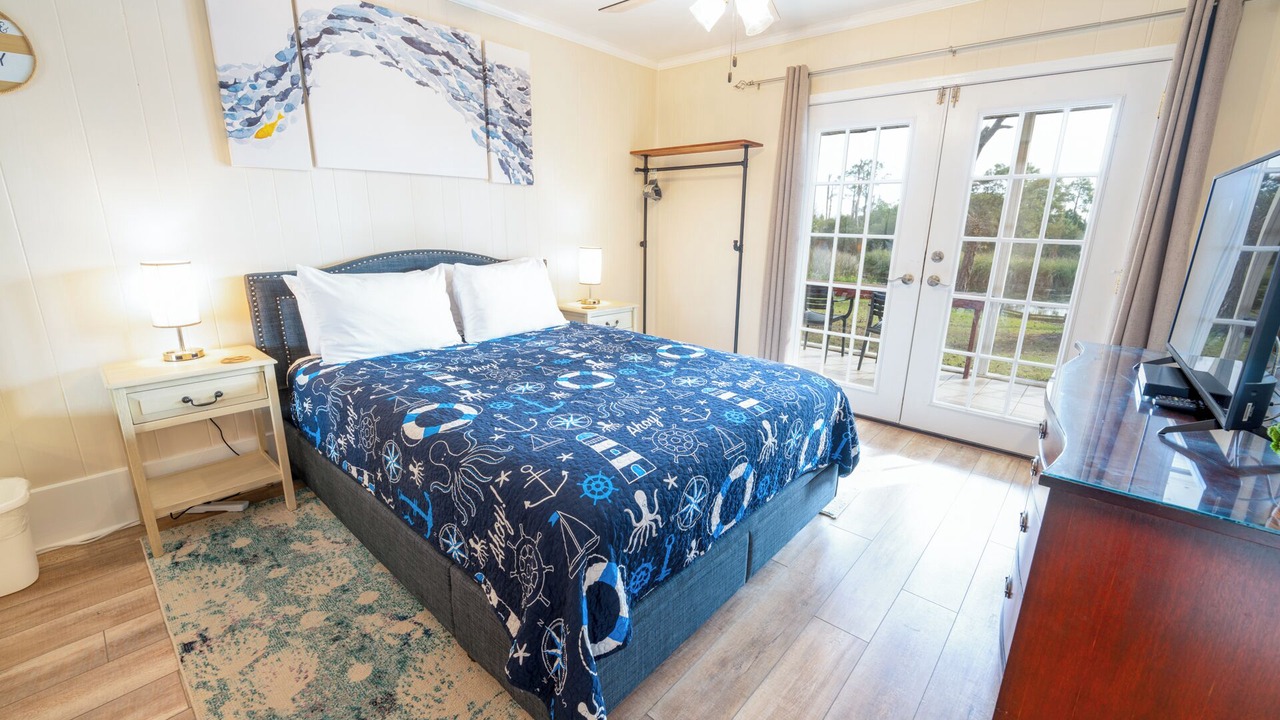 Photo of Bedroom in Magnolia Bluffs