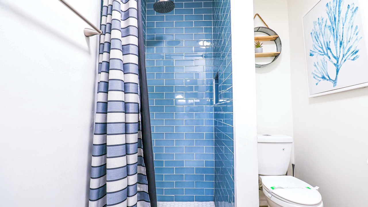 Photo of Bathroom in Buena Ventura Lakes