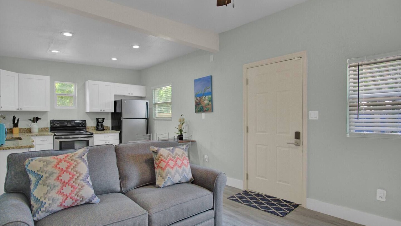Photo of Bedroom in Tampa Heights