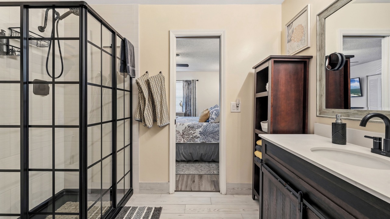 Photo of Bathroom in Jensen Beach