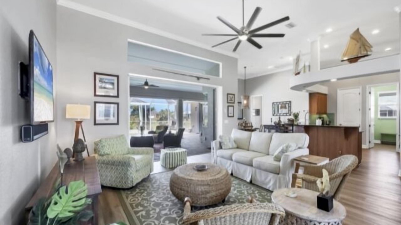 Photo of Livingroom in White Marsh