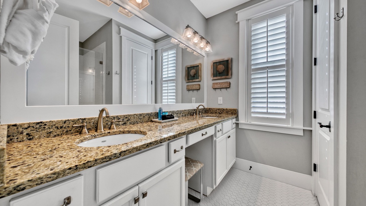 Photo of Bathroom in Santa Rosa Beach