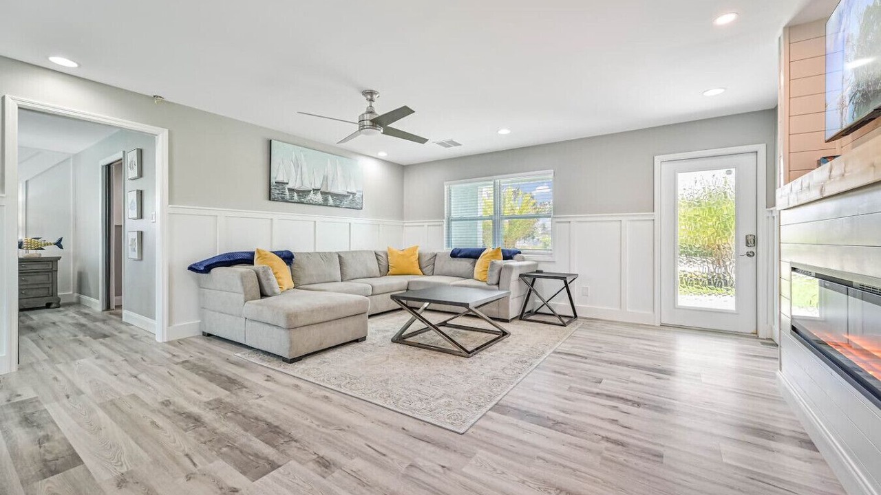 Photo of Livingroom in Bonita Springs