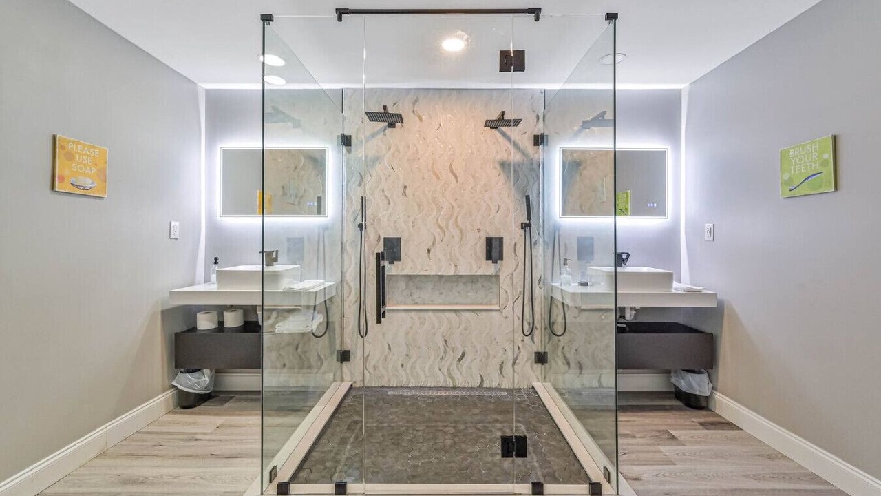 Photo of Bathroom in Bonita Springs