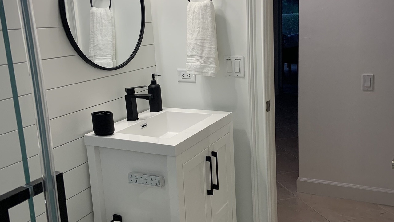 Photo of Bathroom in Bonita Shores