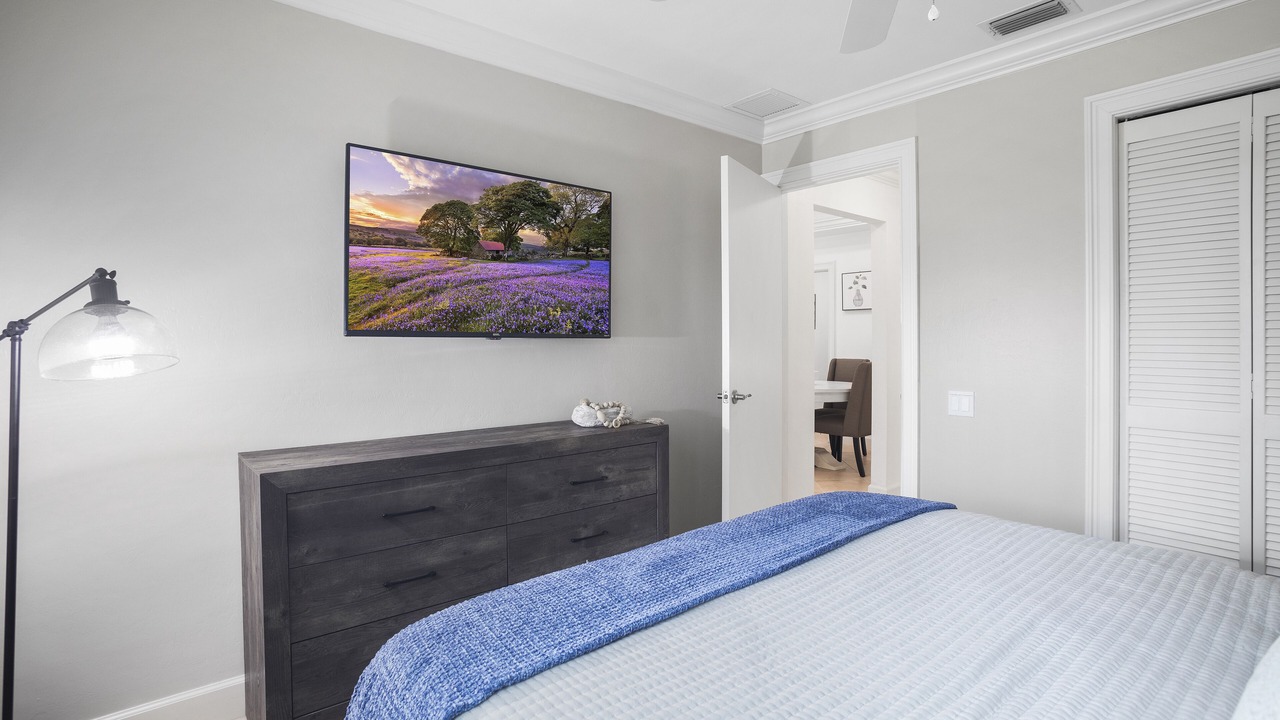 Photo of Bedroom in Bonita Shores
