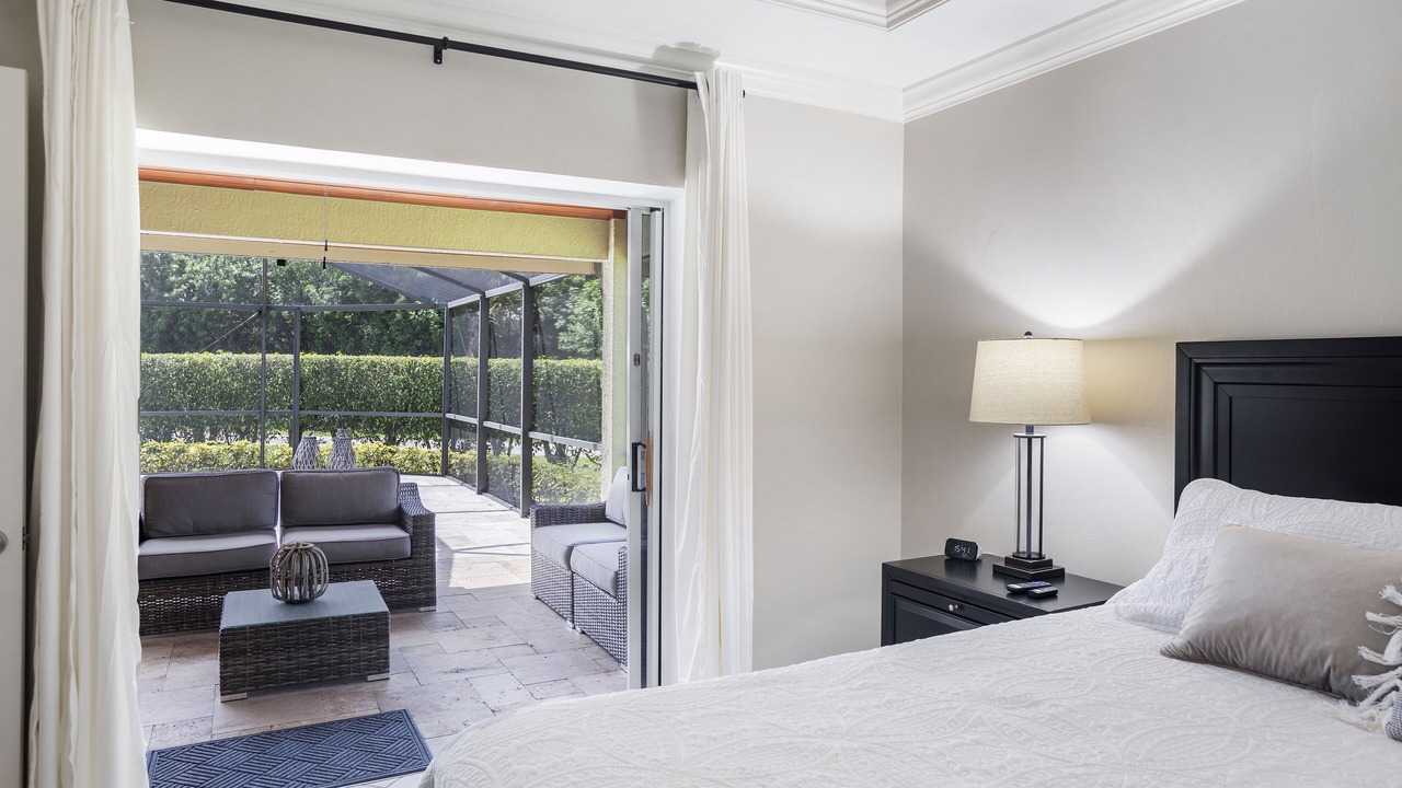 Photo of Bedroom in Bonita Shores