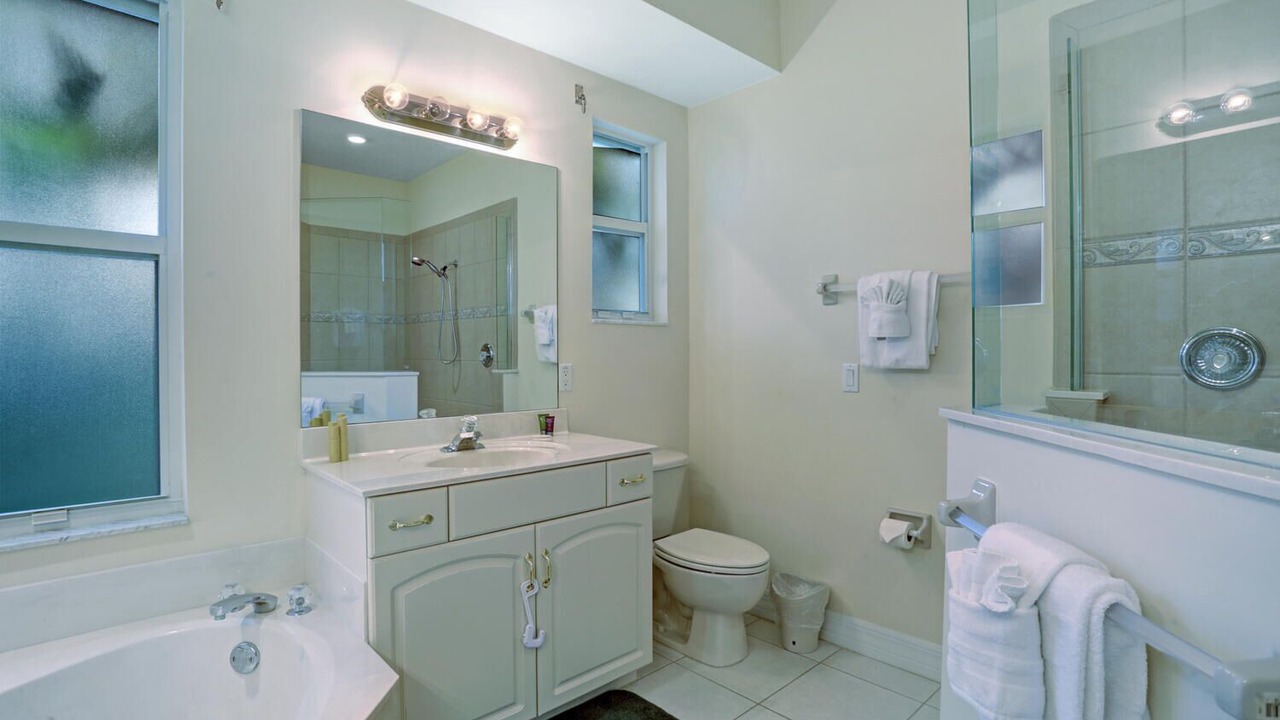 Photo of Bathroom in Yacht Club
