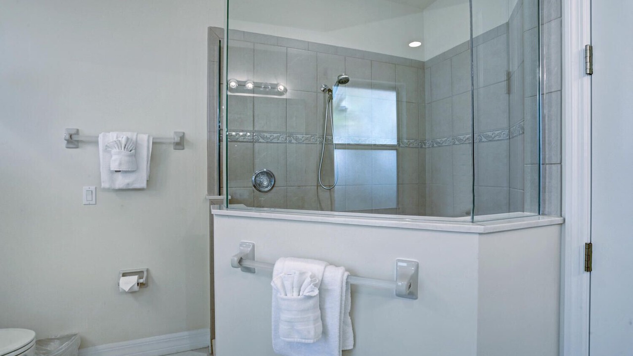 Photo of Bathroom in Yacht Club