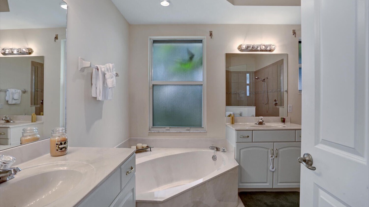 Photo of Bathroom in Yacht Club