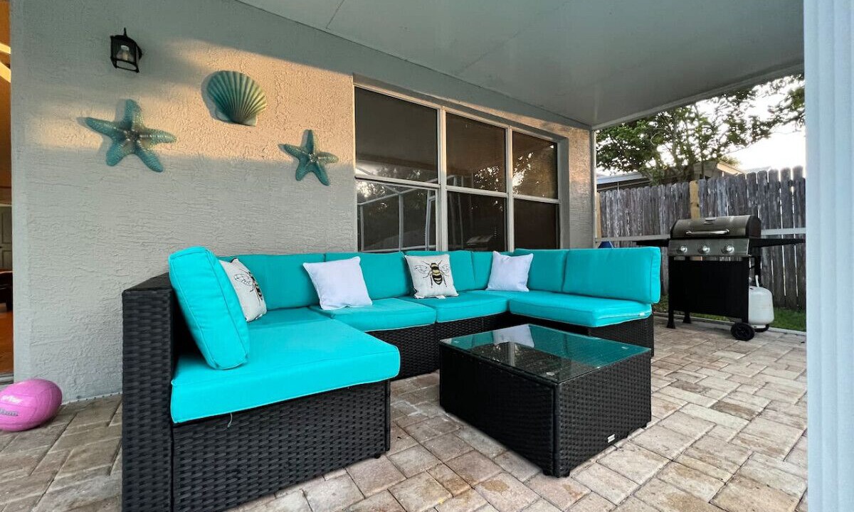 Photo of Patio Balcony in Bearss Plaza